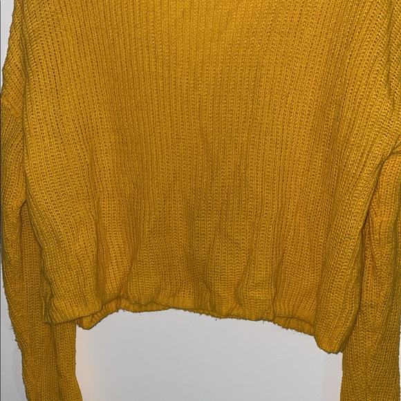 Yellow Crop Long-Sleeve Knit Sweater - Picture 3 of 3
